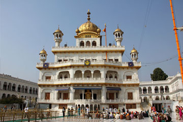 Historical Gurdwaras darshan surrounding amritsar